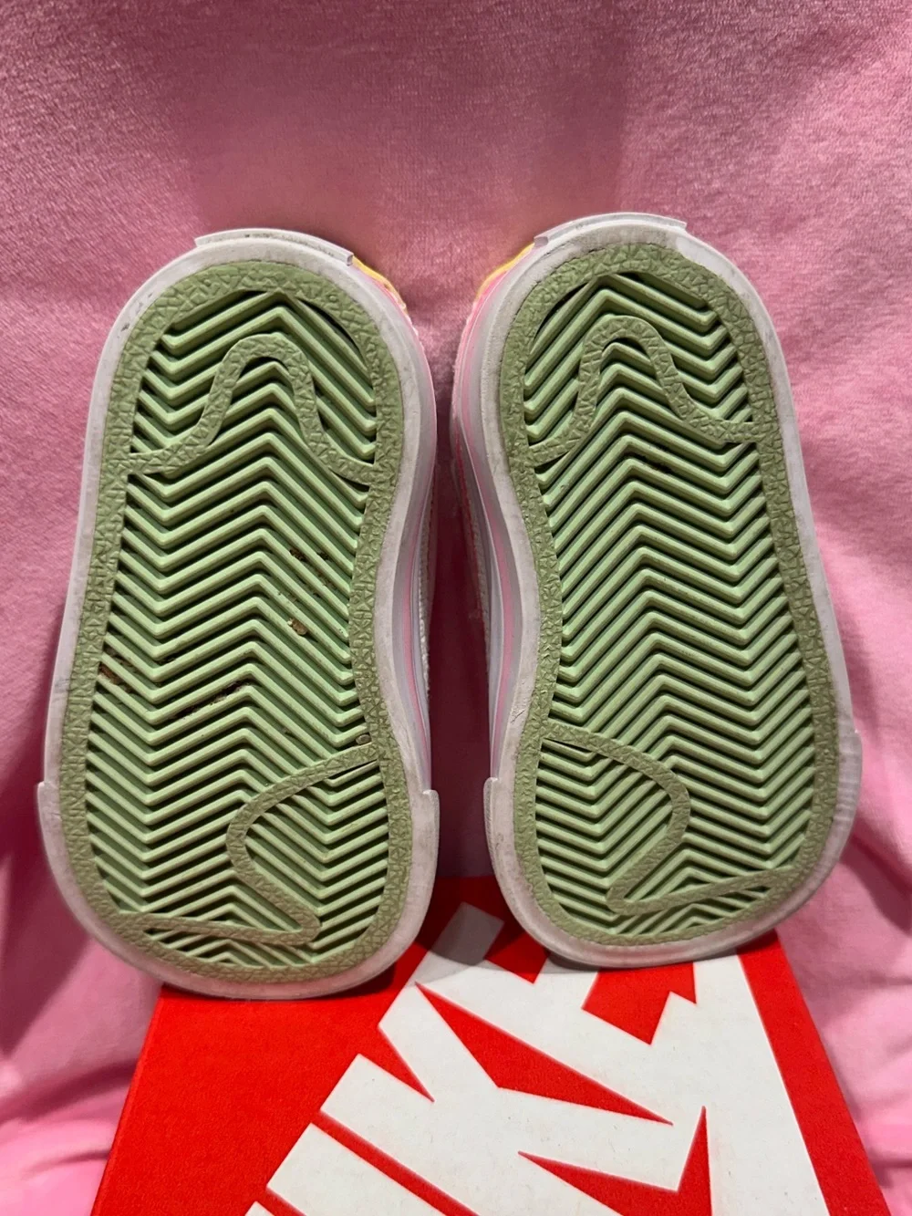 Nike White and Pink Baby Velcro Sneakers